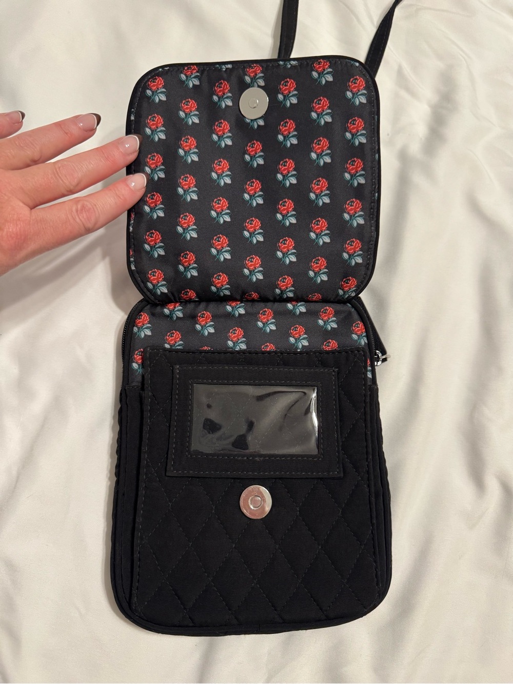 Vera Bradley Black Quilted Crossbody Messenger - Picture 4 of 11